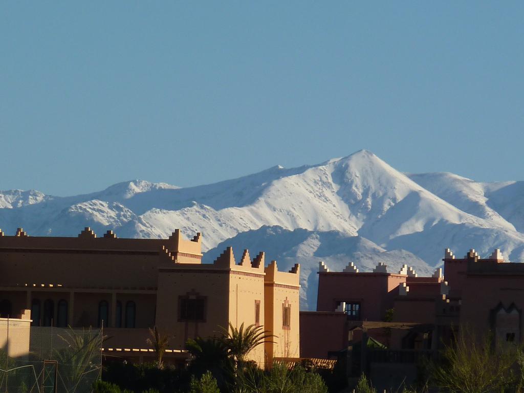 Bed and Breakfast Les Tourmalines Afeggou Esterno foto